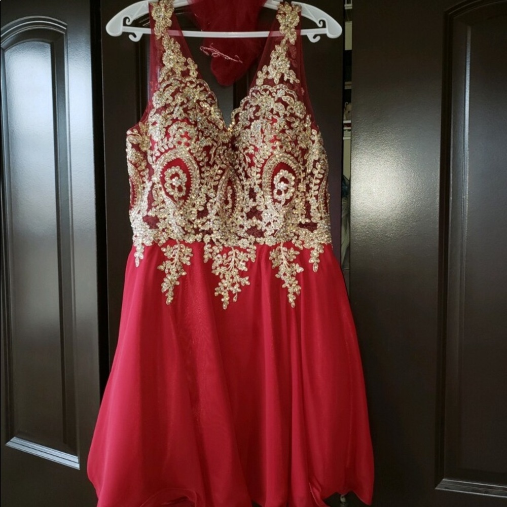 Short formal/prom dress